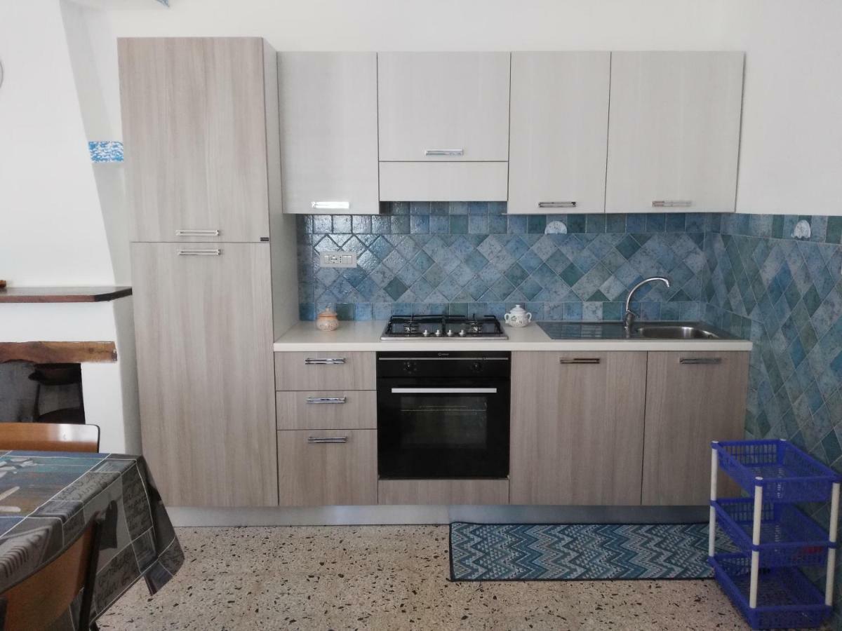 Casa Indipendente Immersa Nel Verde Con Vista Mare ドルガーリ エクステリア 写真