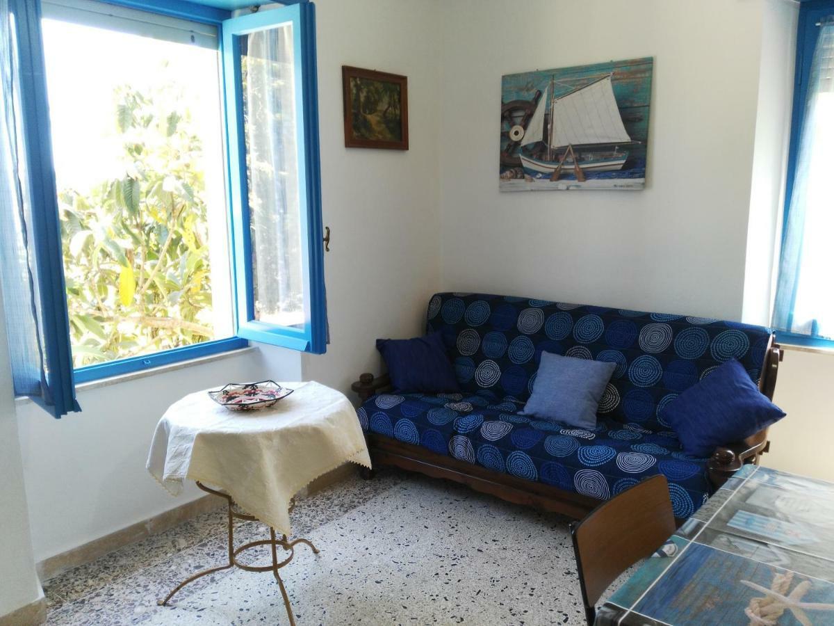 Casa Indipendente Immersa Nel Verde Con Vista Mare ドルガーリ エクステリア 写真